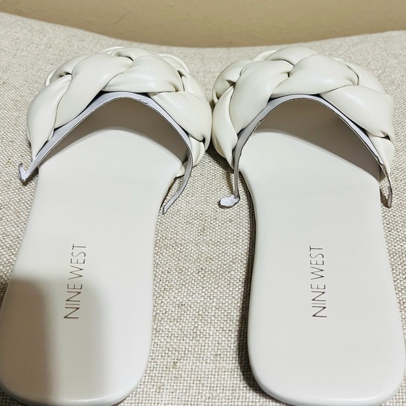 NEW! NINE WEST LULA3 SLIDE SANDALS IN IVORY - Picture 6 of 9